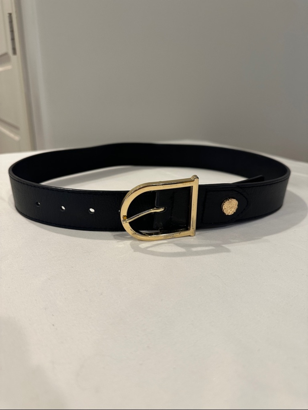 Vince Camuto Black Leather Belt with Gold D-Ring Buckle